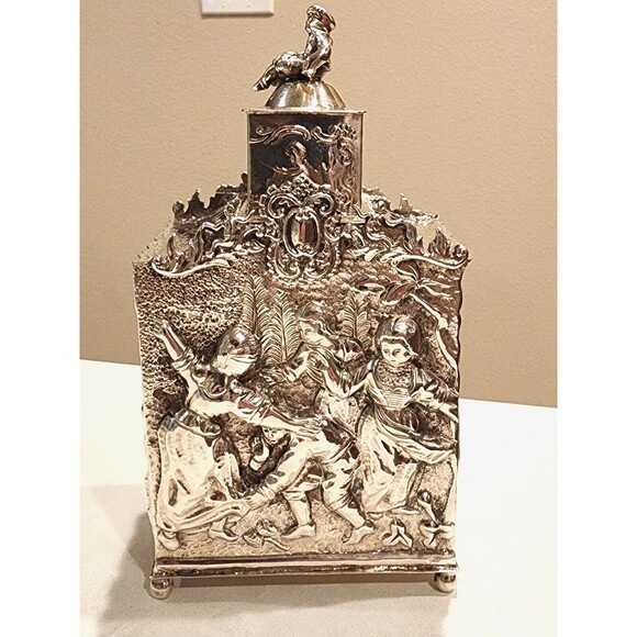 J.M. VAN KEMPEN & ZOON Other - Antique Dutch Tea Caddy in 833 Silver Repousse By J.M. Van Kempen & Zoon 1800-49